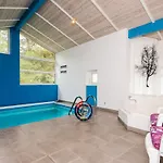 Idyllic Retreat With Whirlpool-by Traum Сasa de vacaciones Blåvand