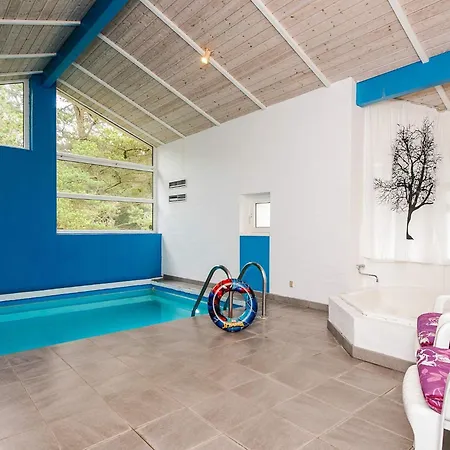 Idyllic Retreat With Whirlpool-by Traum Casa vacanze Blåvand