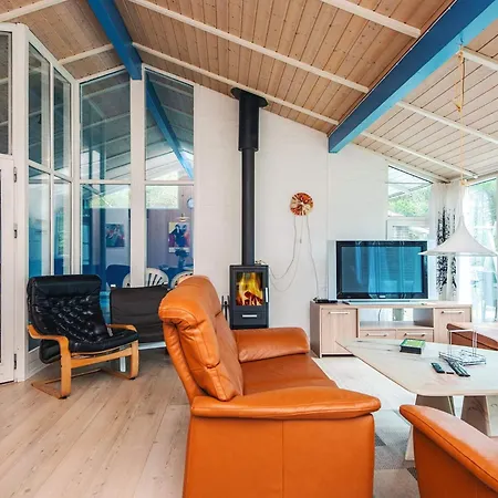 Idyllic Retreat With Whirlpool-by Traum Casa vacanze *
